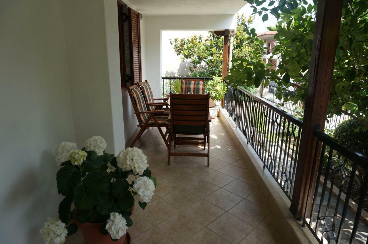 Magnolia Apartment