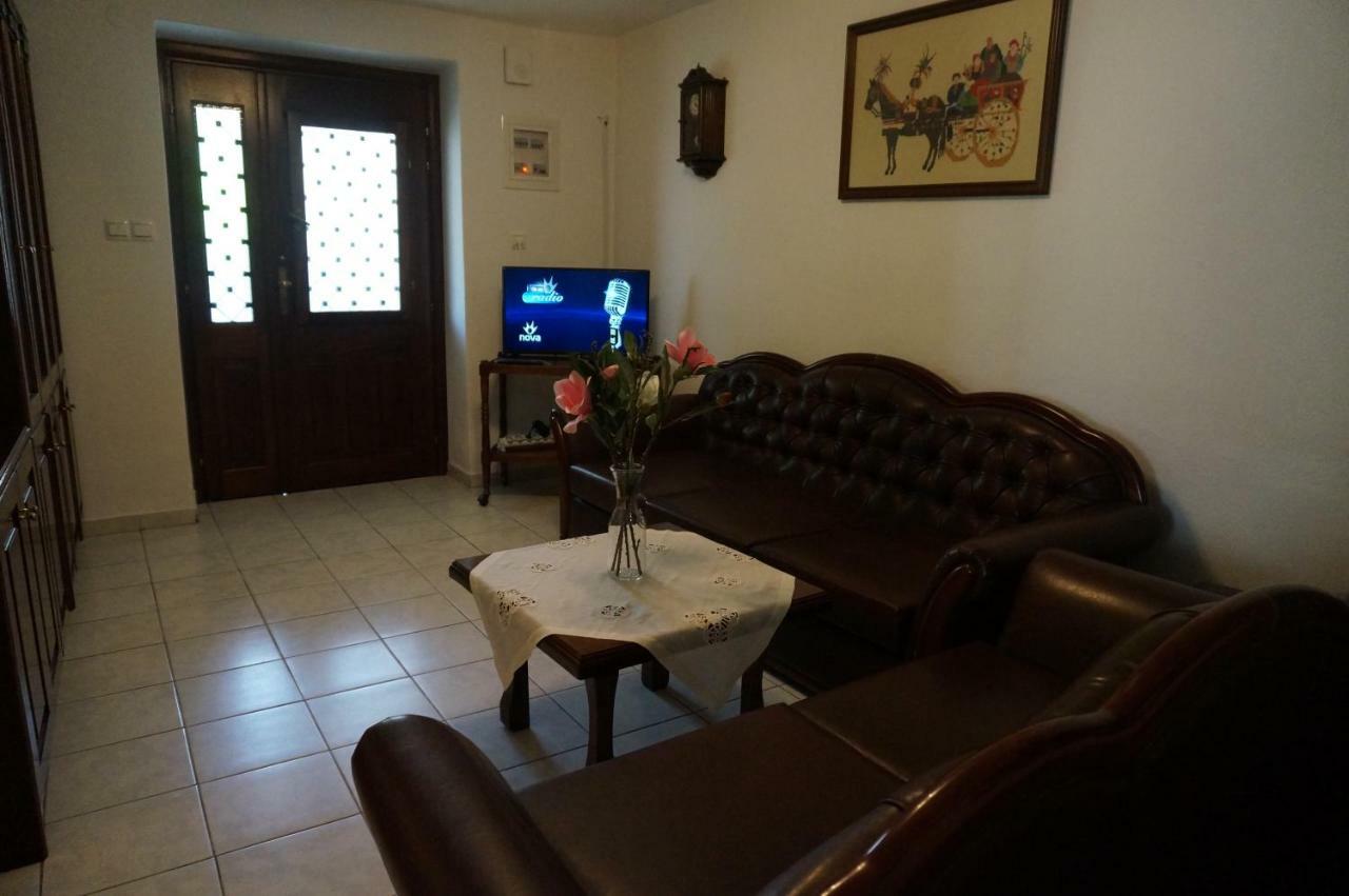 Magnolia Apartment